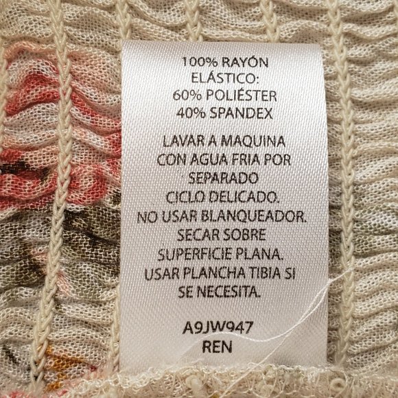 DEREK HEART Rose Floral Short Sleeve Top Casual - Picture 6 of 6